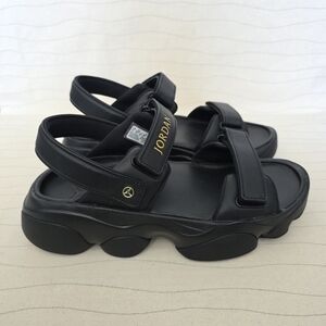 Nike Womens Jordan Deja Sandals Black Gold Shoes FN5036-001 Size 11 NEW